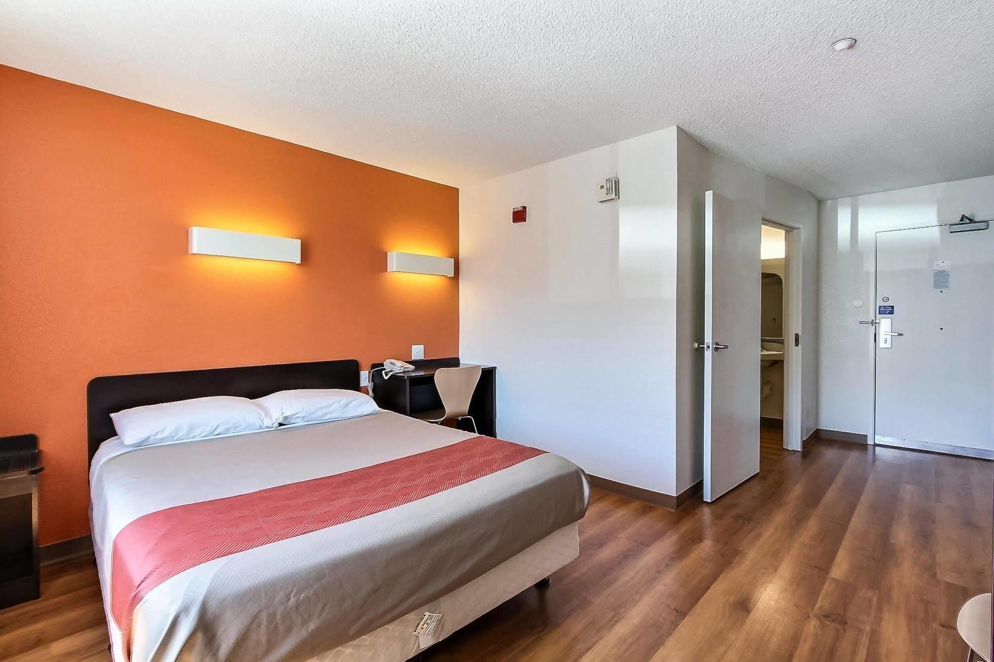 Motel 6-Gilroy, Ca Εξωτερικό φωτογραφία