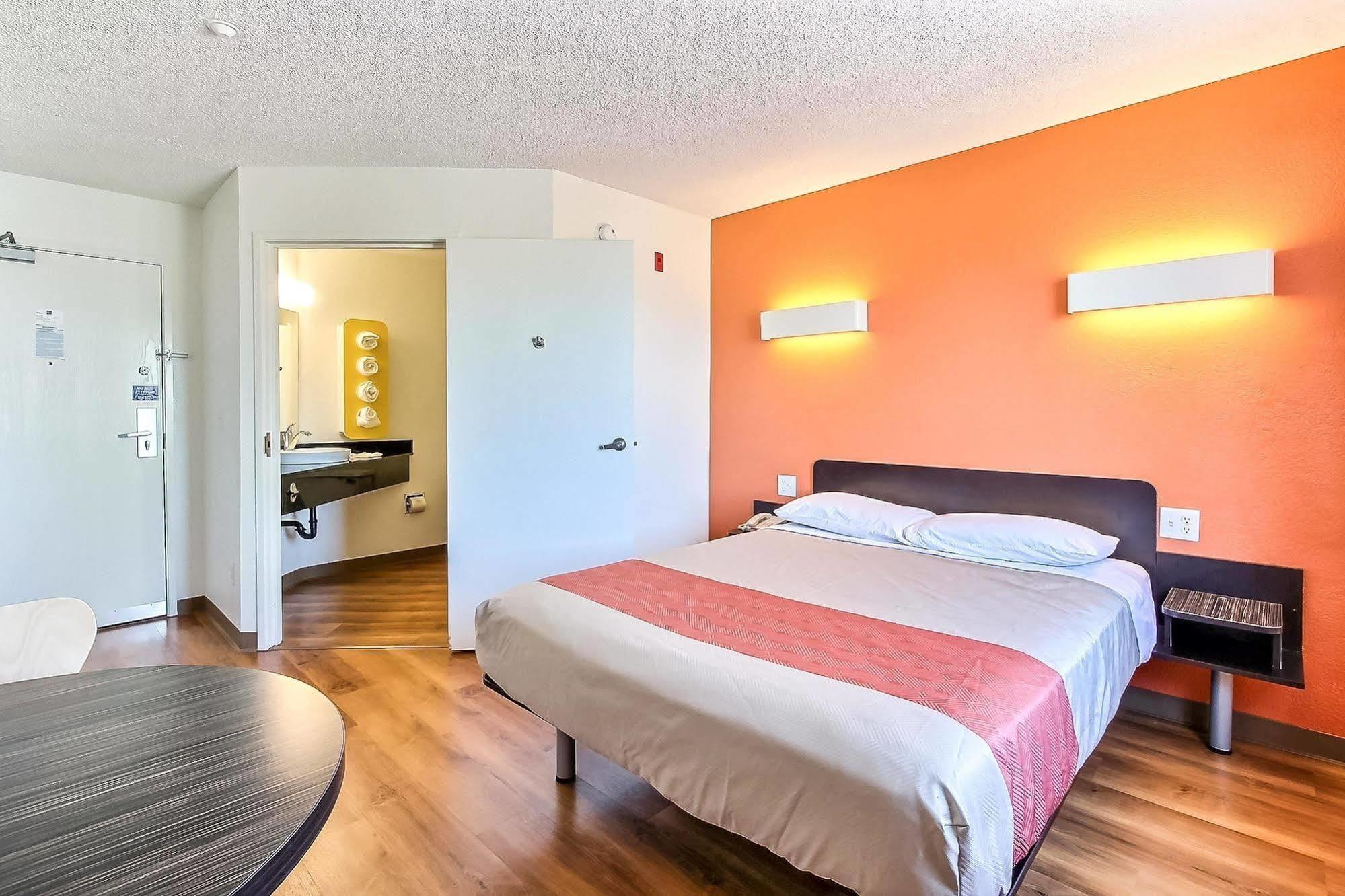 Motel 6-Gilroy, Ca Εξωτερικό φωτογραφία